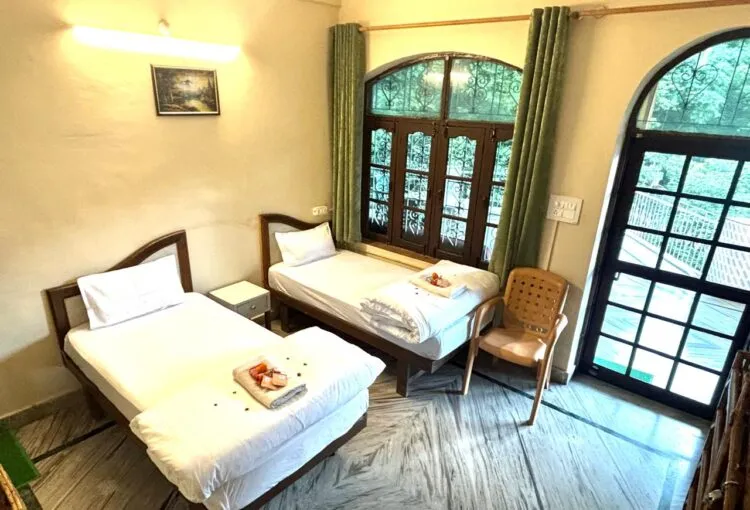 Accommodation at Jiva Yoga Academy in Rishikesh for 100 Hour Yoga Teacher Training